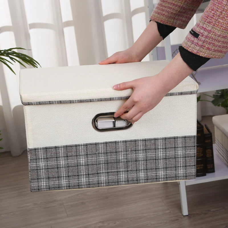 Elegant Foldable Storage Box with Lid – Checkered Design