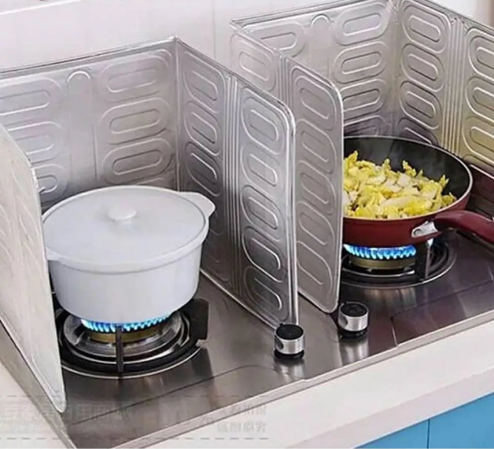 Foldable Aluminum Stove Splatter Guard β Oil Splash Shield for Cooking