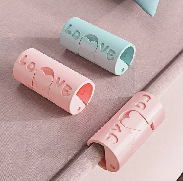 Anti-Slip Bed Sheet Holder Clips – Secure Mattress Sheet Fasteners