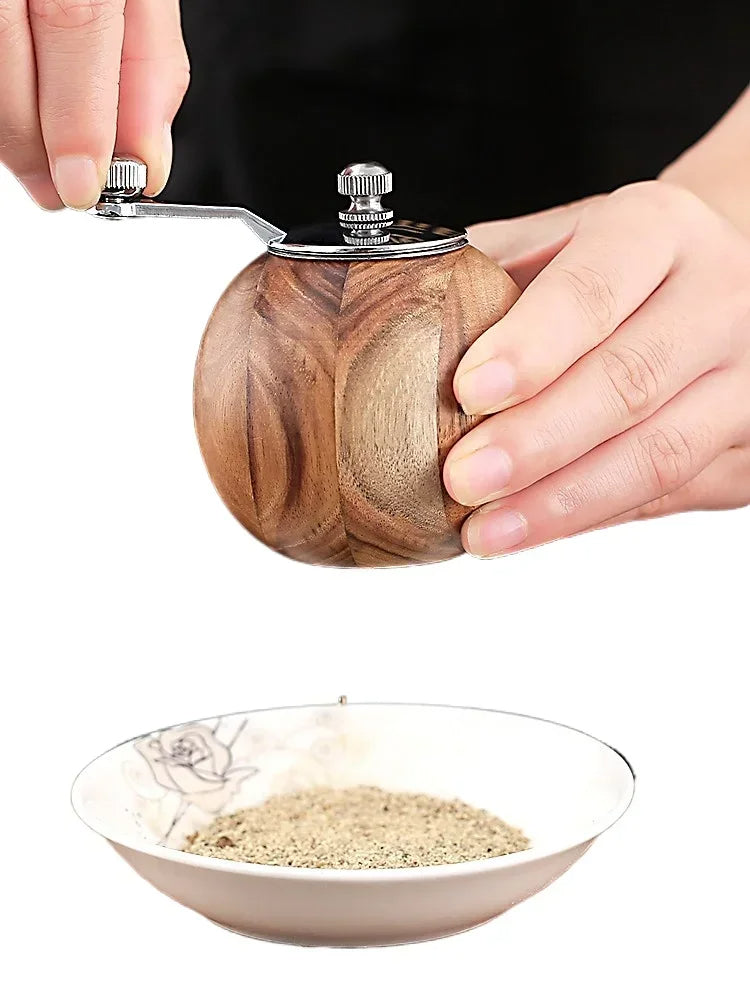 Wood Salt Pepper Mill Hand Operated Mini Ceramic Core Grinder Pepper And Salt Shakers