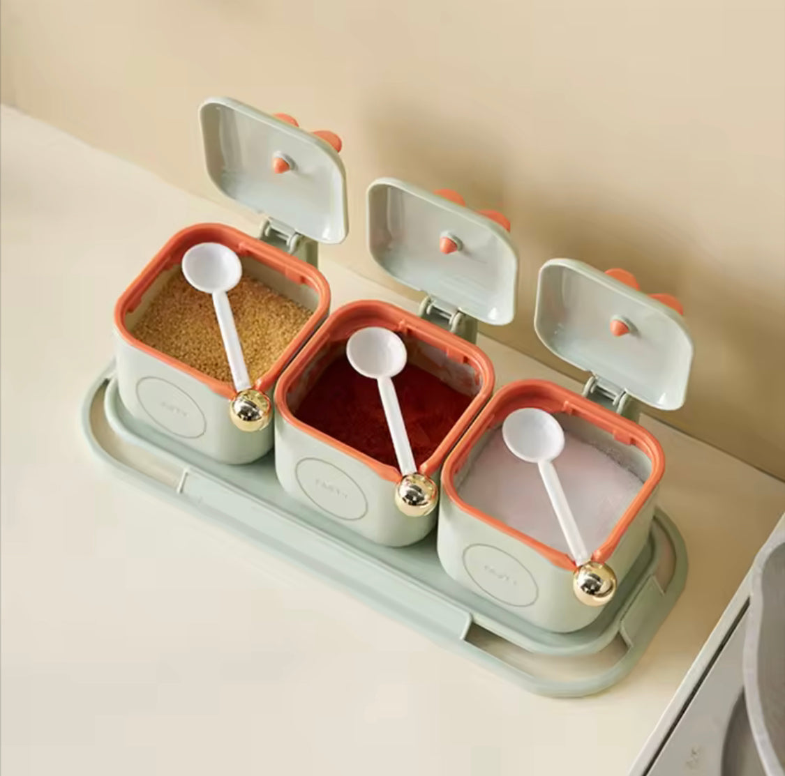 Airtight 3-Piece Modern Spice Jar Set with Tray & Spoons