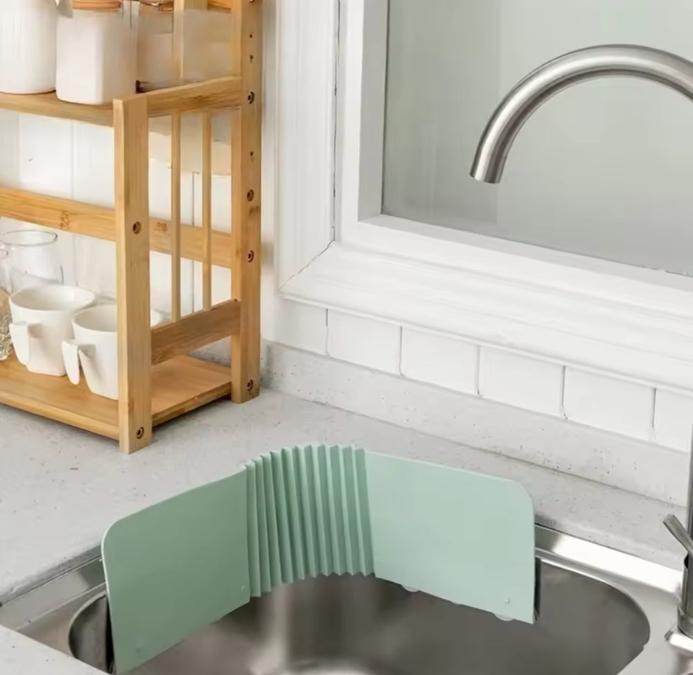 Adjustable Kitchen Sink Splash Guard