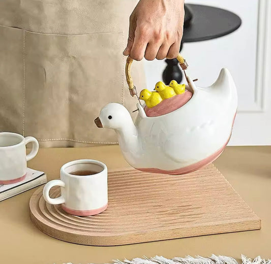 Duck Shape Ceramic Tea Cattle With Handle