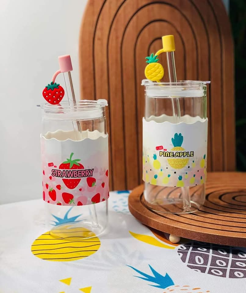 Airtight Glass Water Cup With Straw & Lid 410 ML