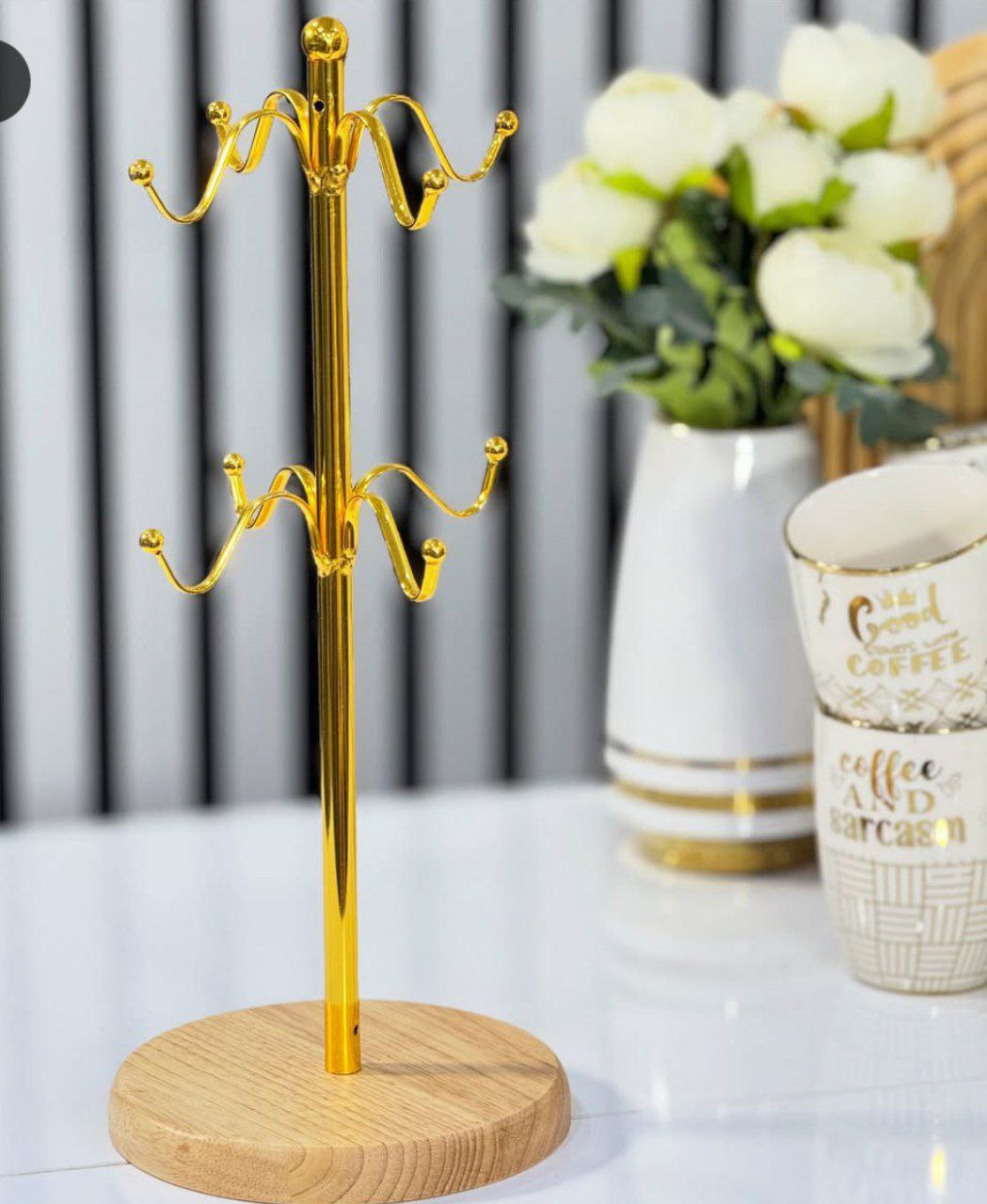 Golden Mug Holder Stand with Wooden Base