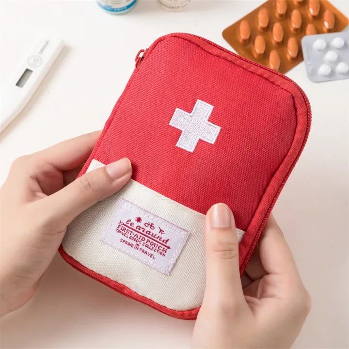 Portable Emergency First Aid kit Bag