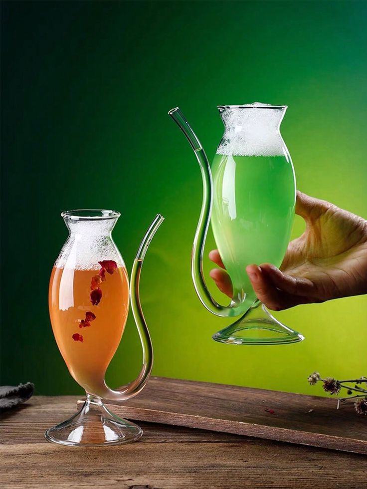 Creative Vampire Glass Cocktail Glass With Nordic Straws And Molecule Cocktail Glass