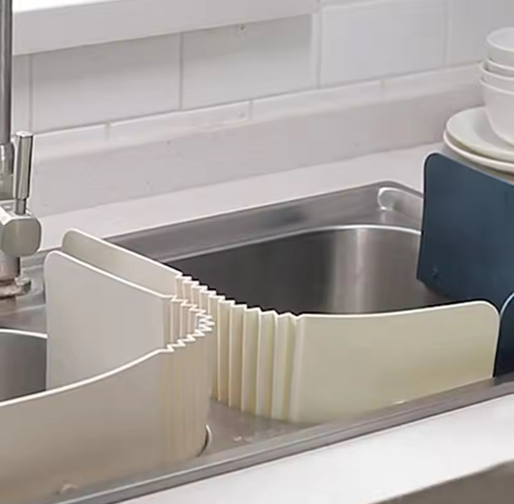 Adjustable Kitchen Sink Splash Guard