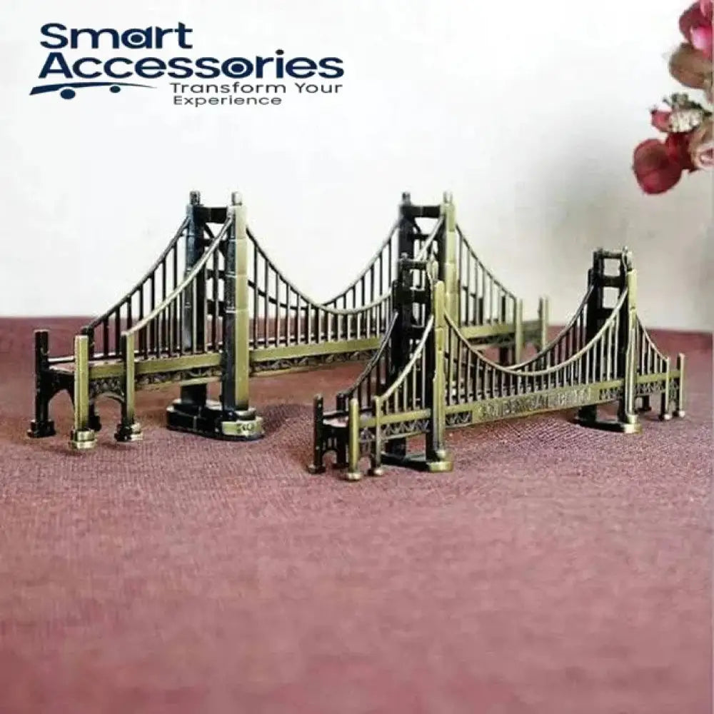Vintage Metal Golden Gate Bridge Decor